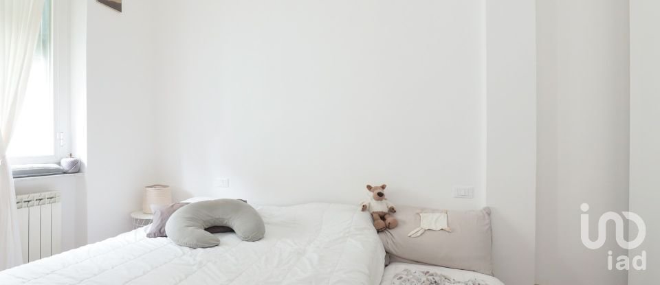 Bilocale di 61 m² a Genova (16137)