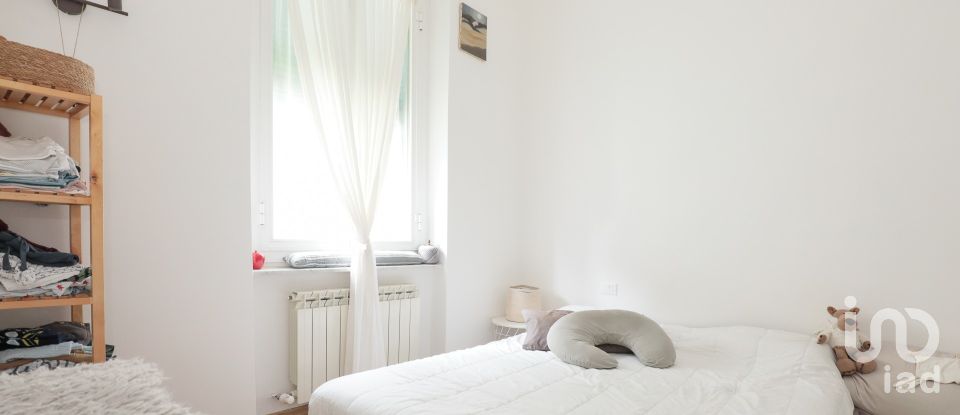 Bilocale di 61 m² a Genova (16137)