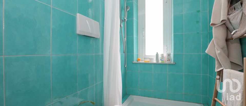 Bilocale di 61 m² a Genova (16137)