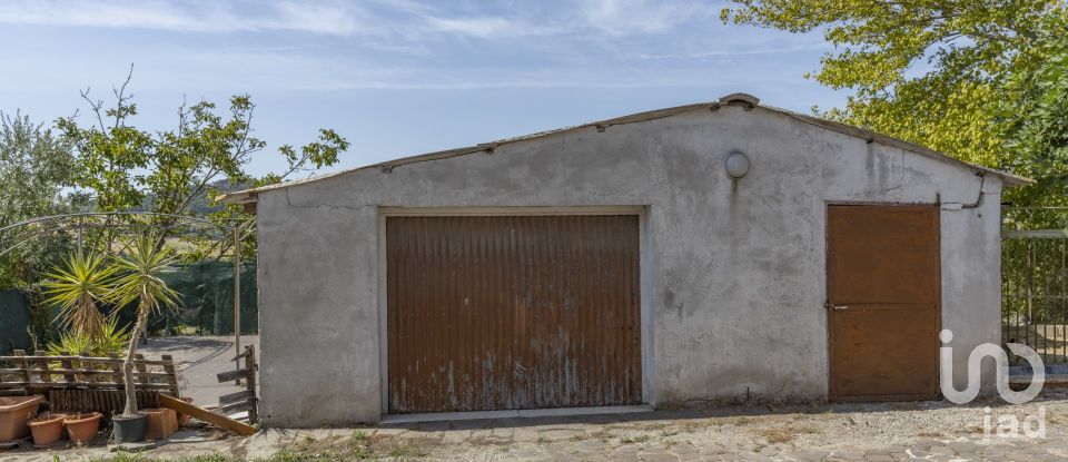 House 12 rooms of 323 m² in Ancona (60121)