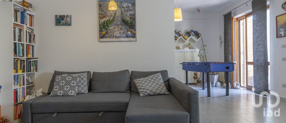 House 12 rooms of 323 m² in Ancona (60121)