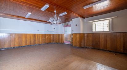 Negozio / locale commerciale di 90 m² in Genova (16167)