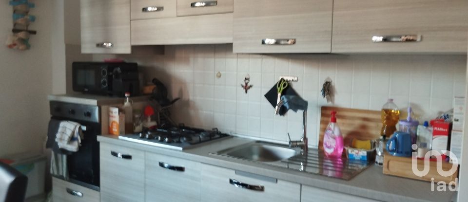 Three-room apartment of 81 m² in Campagnano di Roma (00063)