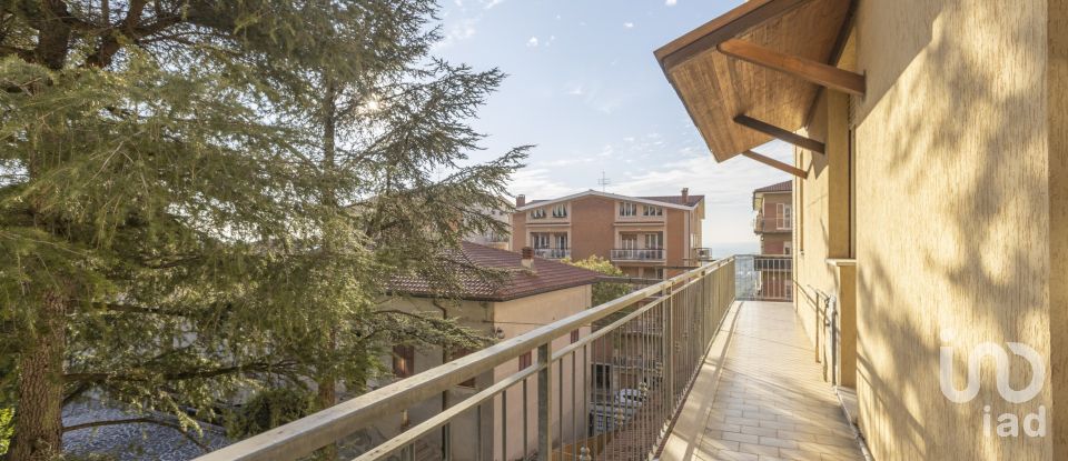 Appartamento 7 locali di 191 m² a Osimo (60027)