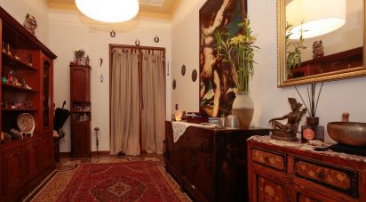 Appartamento 10 locali di 213 m² a Genova (16151)