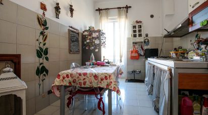 Appartamento 10 locali di 213 m² a Genova (16151)