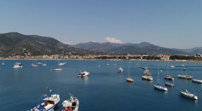 Negozio / locale commerciale di 35 m² in Sestri Levante (16039)