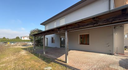 Three-room apartment of 120 m² in Saccolongo (35030)