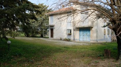 Casa indipendente 8 locali di 220 m² in Belvedere Ostrense (60030)