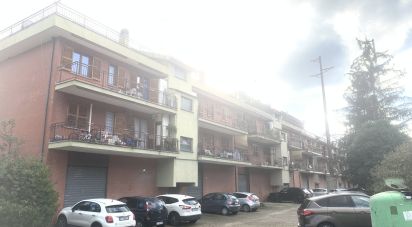 Apartment 5 rooms of 105 m² in Tivoli (00019)