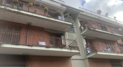 Apartment 5 rooms of 105 m² in Tivoli (00019)