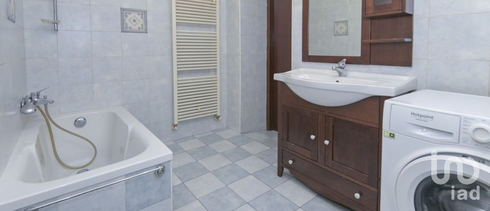 Two-room apartment of 65 m² in Caselle Torinese (10072)