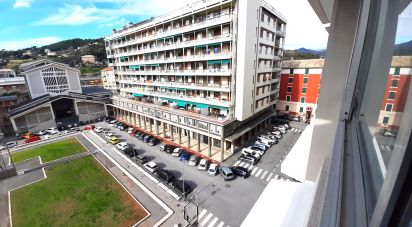 Appartamento 11 locali di 215 m² a Savona (17100)