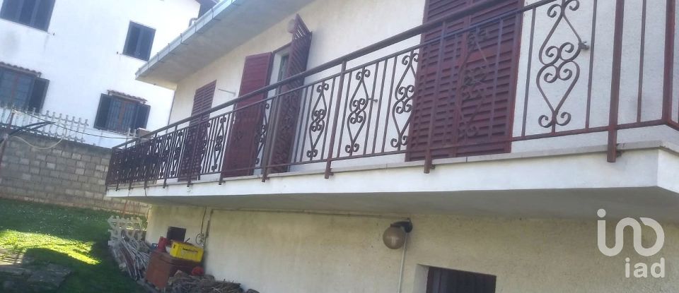 House 4 rooms of 148 m² in Castel Frentano (66032)