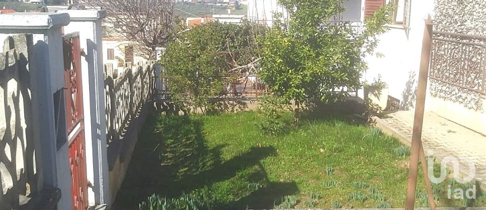 House 4 rooms of 148 m² in Castel Frentano (66032)