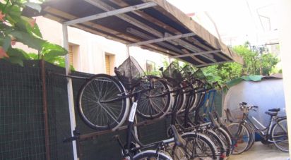 Palazzo / Stabile 4 locali di 74 m² a Tortoreto (64018)