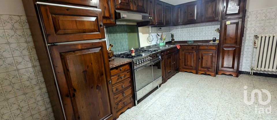 Village house 5 rooms of 107 m² in Pratola Peligna (67035)