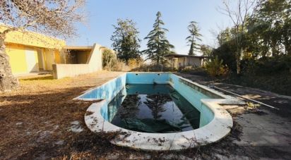 Casale 8 locali di 420 m² in Casale Monferrato (15033)