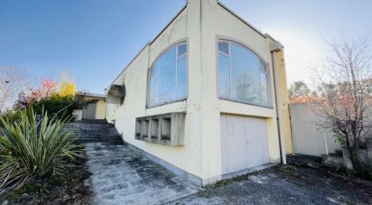 Casale 8 locali di 420 m² in Casale Monferrato (15033)