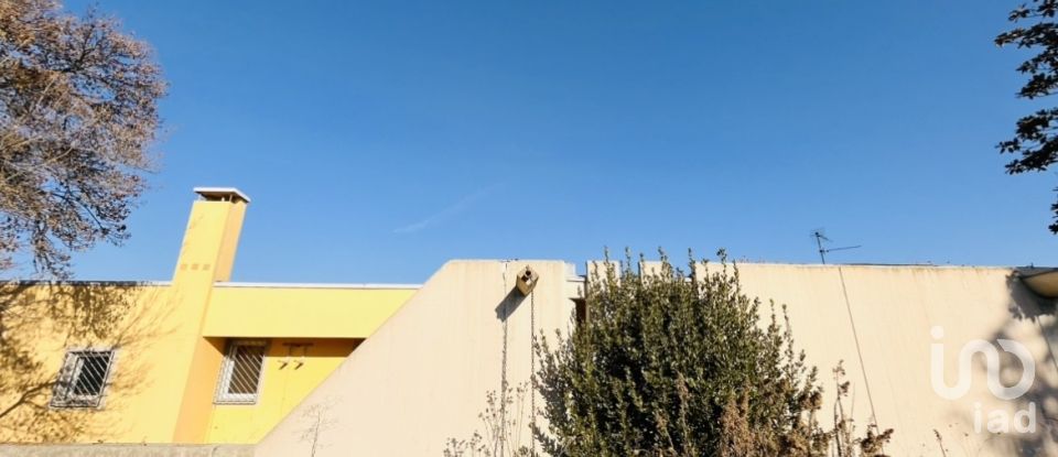 Farm 8 rooms of 420 m² in Casale Monferrato (15033)