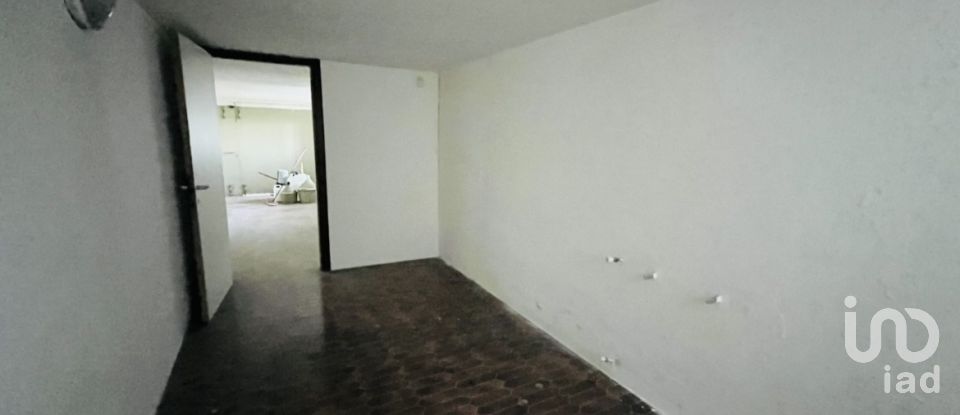 Farm 8 rooms of 420 m² in Casale Monferrato (15033)