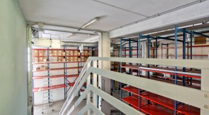 Negozio / locale commerciale di 440 m² in Roma (00128)