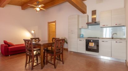 Bilocale di 65 m² a Sirolo (60020)