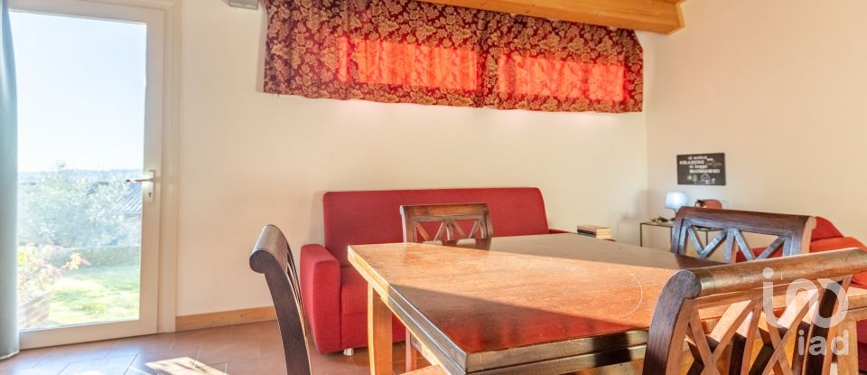 Two-room apartment of 65 m² in Sirolo (60020)