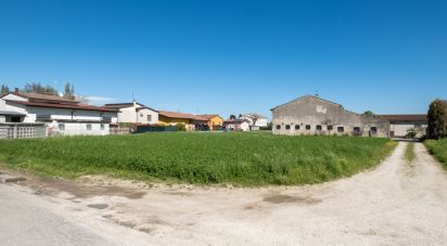 Terreno di 1.200 m² in Castel Goffredo (46042)