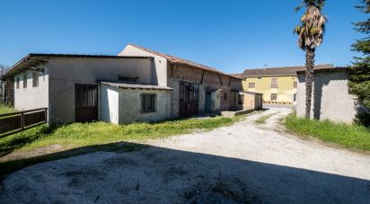 Rustico 13 locali di 500 m² in Castel Goffredo (46042)
