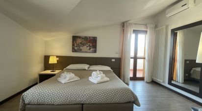 Casa indipendente / Villa 10 locali di 190 m² in Arezzo (52100)