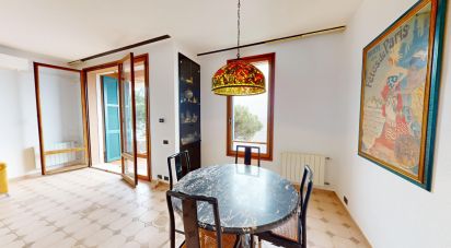 Appartamento 6 locali di 110 m² a Arenzano (16011)