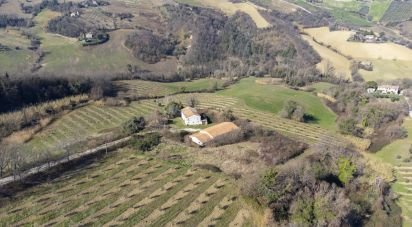 Rustico 10 locali di 222 m² in San Paolo di Jesi (60038)