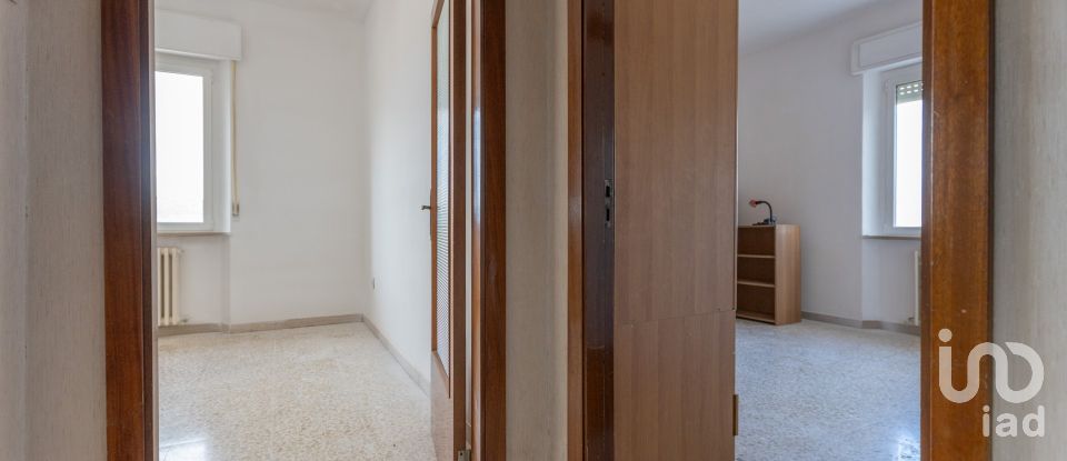 Apartment 5 rooms of 112 m² in Ancona (60128)