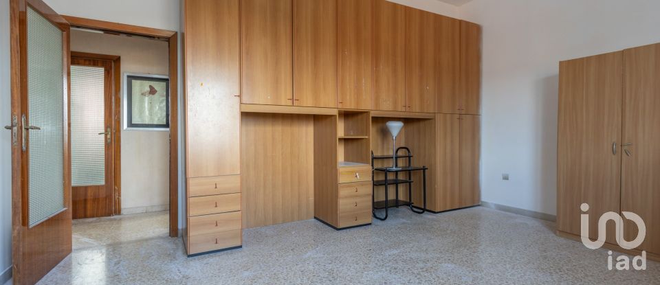 Apartment 5 rooms of 112 m² in Ancona (60128)