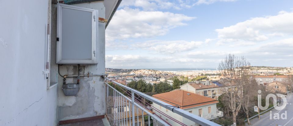 Apartment 5 rooms of 112 m² in Ancona (60128)
