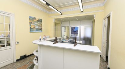 Appartamento 6 locali di 219 m² a Genova (16149)