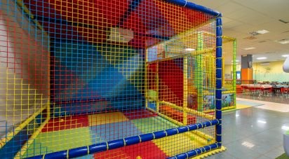 Pizzeria of 310 m² in San Zeno Naviglio (25010)