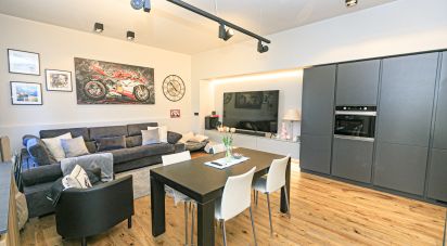 Bilocale di 62 m² a Genova (16127)