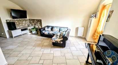 Abitazione 8 locali di 195 m² in Sulmona (67039)