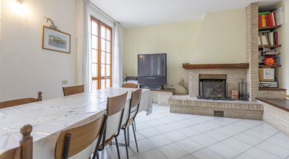 Appartamento 5 locali di 162 m² a Osimo (60027)