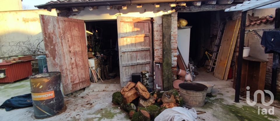 Casa indipendente / Villa 11 locali di 150 m² in Pieve d'Olmi (26040)