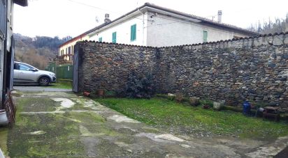 Casa indipendente / Villa 6 locali di 140 m² in Grognardo (15010)