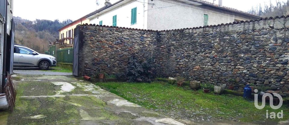 House 6 rooms of 140 m² in Grognardo (15010)