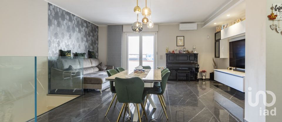 Casa indipendente / Villa 5 locali di 167 m² in Castelfidardo (60022)