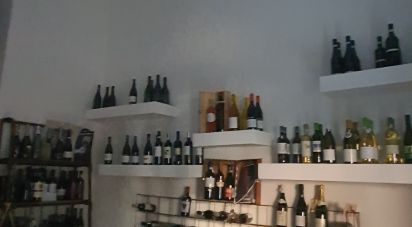 Negozio / locale commerciale di 26 m² in Genova (16143)