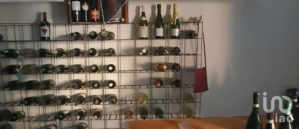 Negozio / locale commerciale di 26 m² in Genova (16143)