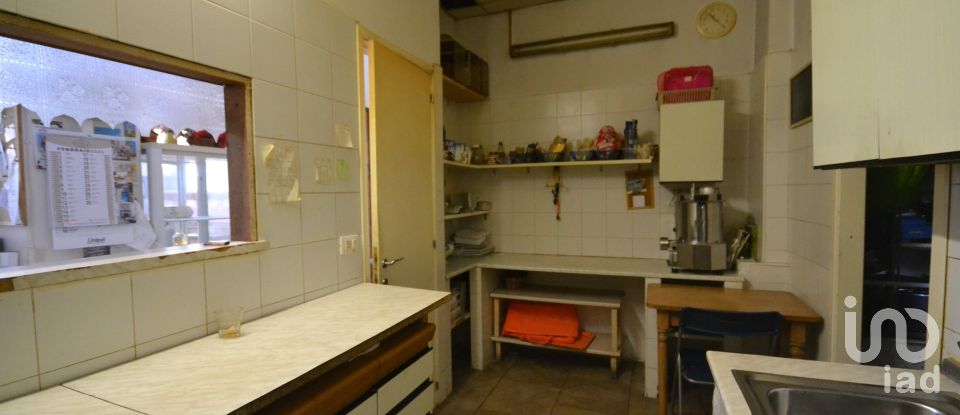 Attività locali di 45 m² in Genova (16138)