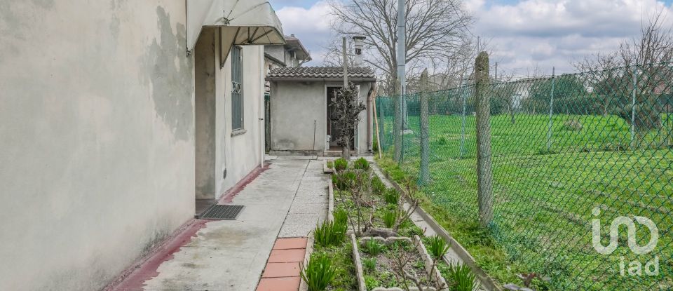 House 3 rooms of 124 m² in Ostellato (44020)