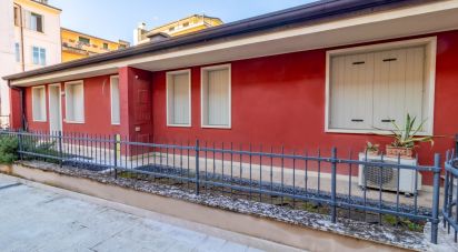 Trilocale di 105 m² a Verona (37124)